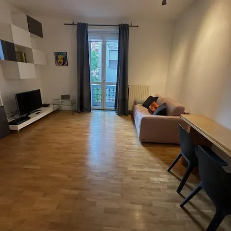 Nineteen Apartament *