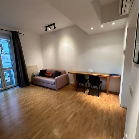 Apartment Nineteen